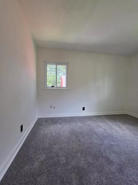 3208 Tackett St, Springfield, OH 45503 photo 17
