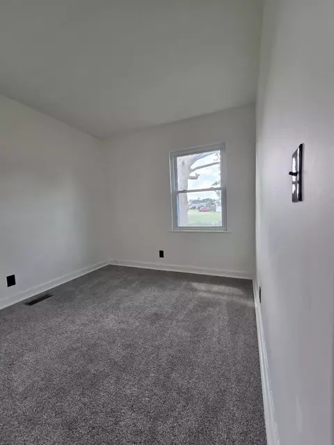3208 Tackett St, Springfield, OH 45503 photo 13