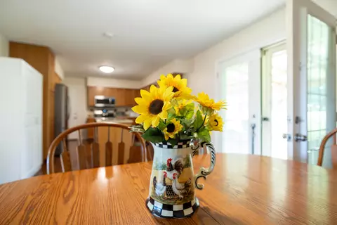 Entry Way - 2630 Shrine Rd, Springfield, OH 45502 photo 2 of 2