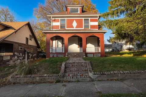 Exterior - 24 Bill Edwards Dr, Springfield, OH 45504 photo 3 of 4