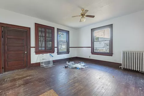 Living - 24 Bill Edwards Dr, Springfield, OH 45504 photo 5 of 7