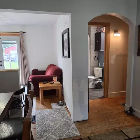 Entry Way - 5944 Troy Rd, Springfield, OH 45502 photo 2 of 2