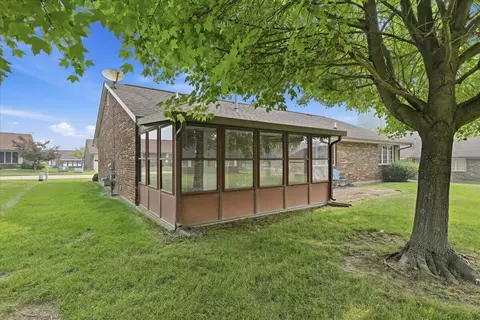 1045 Bradford Dr, Springfield, OH 45503 photo 32