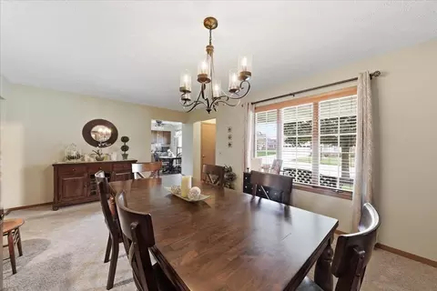 1045 Bradford Dr, Springfield, OH 45503 photo 6
