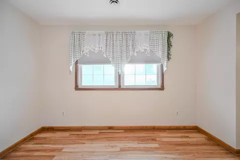 Bedroom - 5326 W Ridgewood Rd, Springfield, OH 45503 photo 1 of 7
