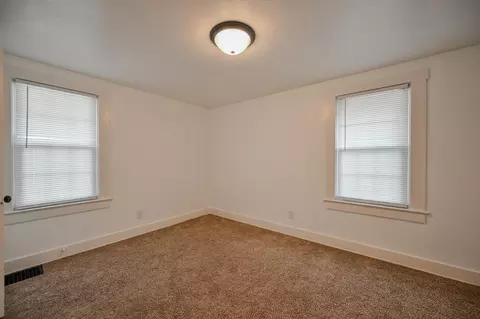 Bedroom - 1824 Warder St, Springfield, OH 45503 photo 3 of 5