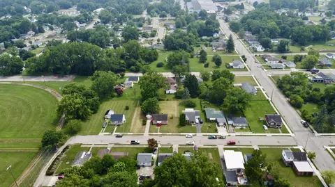View/Area - 1233 Bellefair Ave, Springfield, OH 45506 photo 4 of 6