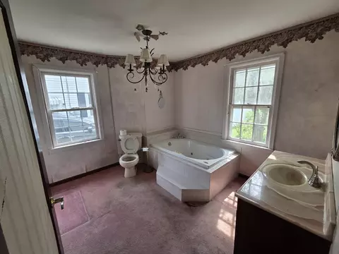 Bath - 301 S Brandon Ave, Celina, OH 45822 photo 1 of 1