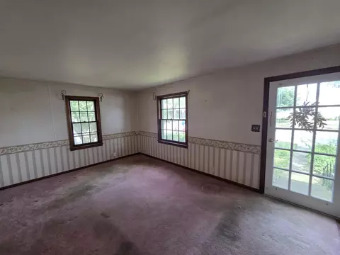 Living - 301 S Brandon Ave, Celina, OH 45822 photo 2 of 2