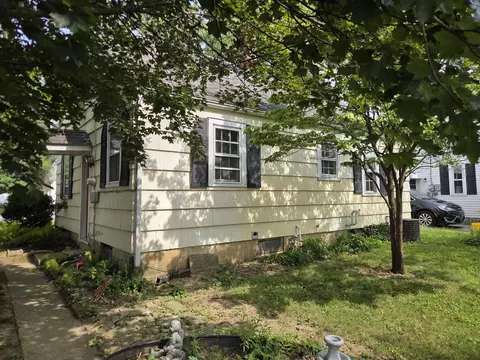 Exterior - 301 S Brandon Ave, Celina, OH 45822 photo 3 of 5