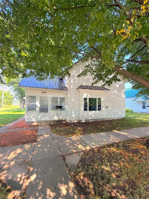 506 S Ash St, Saint Marys, OH 45885