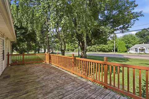5890 Springfield Xenia Rd, Springfield, OH 45502 photo 4