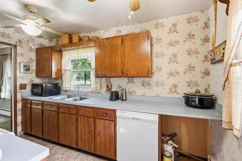 5890 Springfield Xenia Rd, Springfield, OH 45502 photo 11