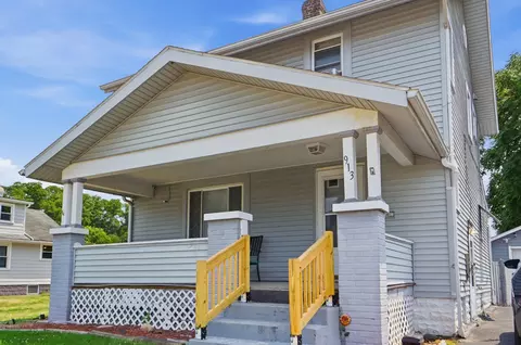 Exterior - 913 Rice St, Springfield, OH 45505 photo 3 of 15