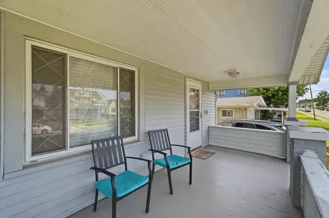 Exterior - 913 Rice St, Springfield, OH 45505 photo 4 of 15
