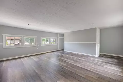 Living - 620 E Cecil St, Springfield, OH 45503 photo 6 of 6