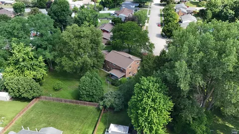 View/Area - 2727 Wellsford Ln, Springfield, OH 45503 photo 6 of 9