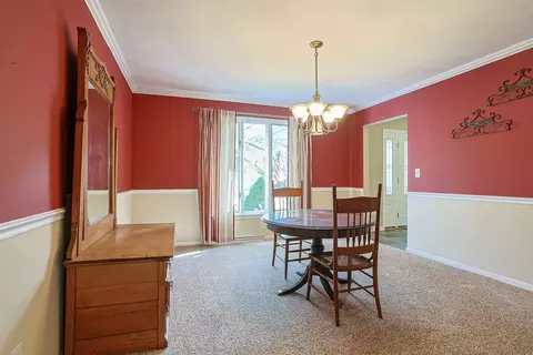Dining - 2727 Wellsford Ln, Springfield, OH 45503 photo 1 of 4