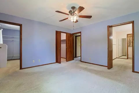 Bedroom - 2727 Wellsford Ln, Springfield, OH 45503 photo 3 of 9