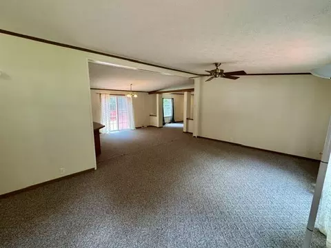 2477 Snyder Domer Rd, Springfield, OH 45502 photo 3