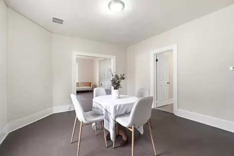 Dining - 967 James St, Springfield, OH 45503 photo 1 of 4