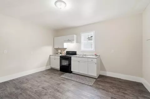 Kitchen - 967 James St, Springfield, OH 45503 photo 3 of 3