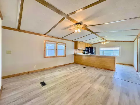Living - 11274 Oneida Path, Lakeview, OH 43331 photo 4 of 6