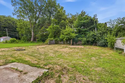 Exterior - 425 W Parkwood Ave, Springfield, OH 45506 photo 10 of 10