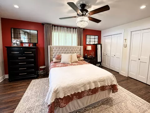 Bedroom - 601 Westchester Park Dr, Springfield, OH 45504 photo 3 of 8