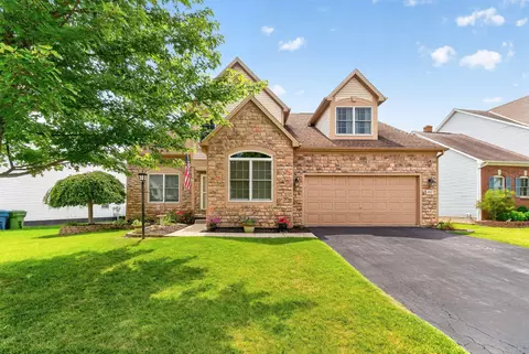1937 Fawn Meadow Dr, Marysville, OH 43040