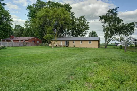 Exterior - 7446 Dull Rd, Arcanum, OH 45304 photo 6 of 8