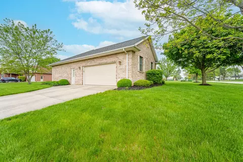 Exterior - 521 E Hoewisher Rd, Sidney, OH 45365 photo 11 of 14