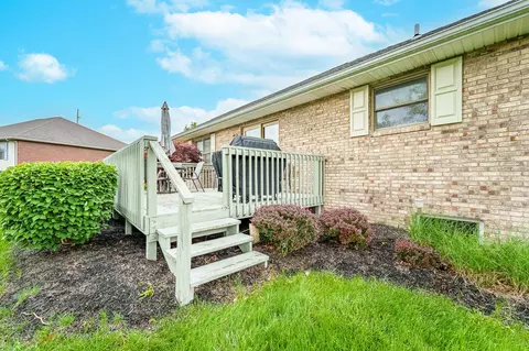 Exterior - 521 E Hoewisher Rd, Sidney, OH 45365 photo 8 of 14