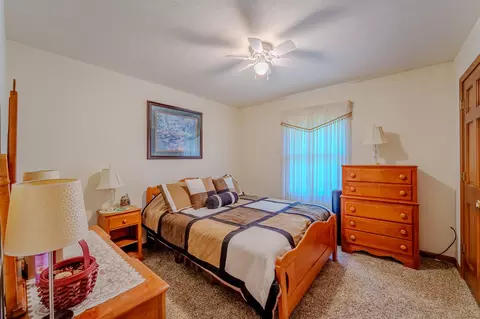 Bedroom - 521 E Hoewisher Rd, Sidney, OH 45365 photo 1 of 5