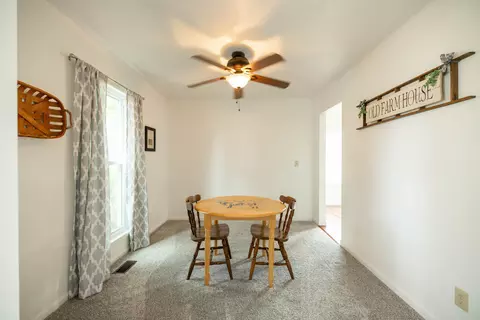 Dining - 2748 Conestoga St, Springfield, OH 45503 photo 2 of 3