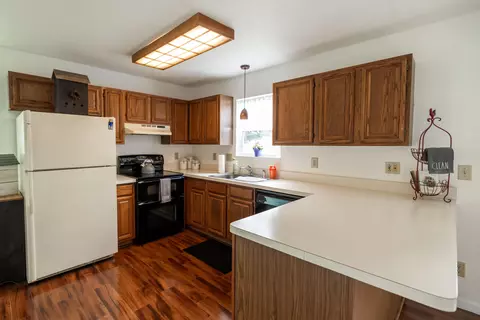 Kitchen - 2748 Conestoga St, Springfield, OH 45503 photo 1 of 3