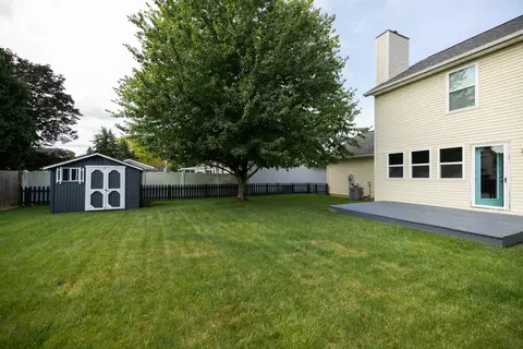 Exterior - 2748 Conestoga St, Springfield, OH 45503 photo 6 of 7