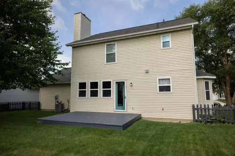 Exterior - 2748 Conestoga St, Springfield, OH 45503 photo 5 of 7