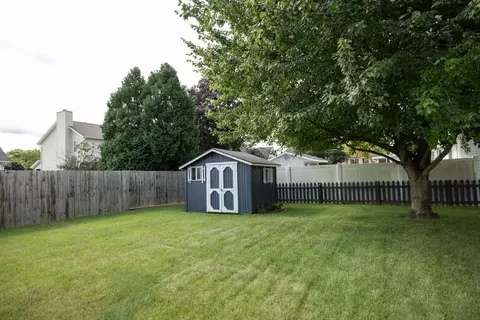 Exterior - 2748 Conestoga St, Springfield, OH 45503 photo 4 of 7