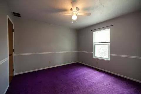 Bedroom - 2748 Conestoga St, Springfield, OH 45503 photo 1 of 8