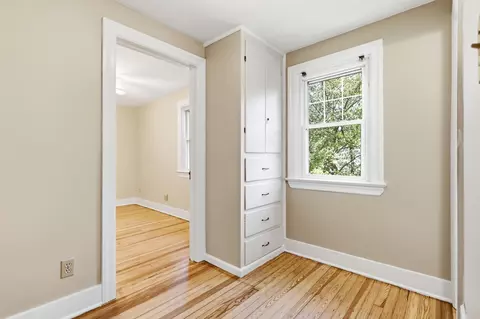 Entry Way - 314 S Broadmoor Blvd, Springfield, OH 45504 photo 6 of 7
