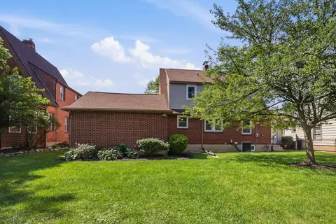 Exterior - 314 S Broadmoor Blvd, Springfield, OH 45504 photo 8 of 8