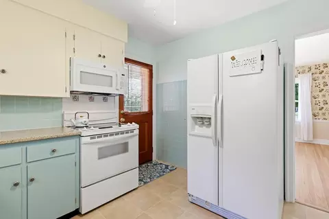 Kitchen - 314 S Broadmoor Blvd, Springfield, OH 45504 photo 5 of 5