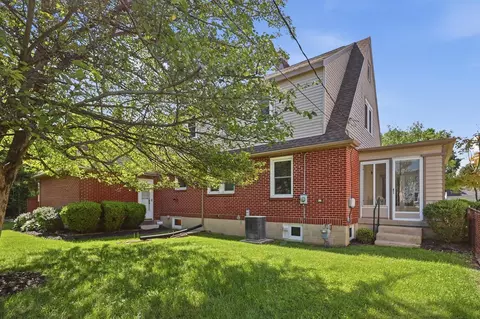 Exterior - 314 S Broadmoor Blvd, Springfield, OH 45504 photo 7 of 8