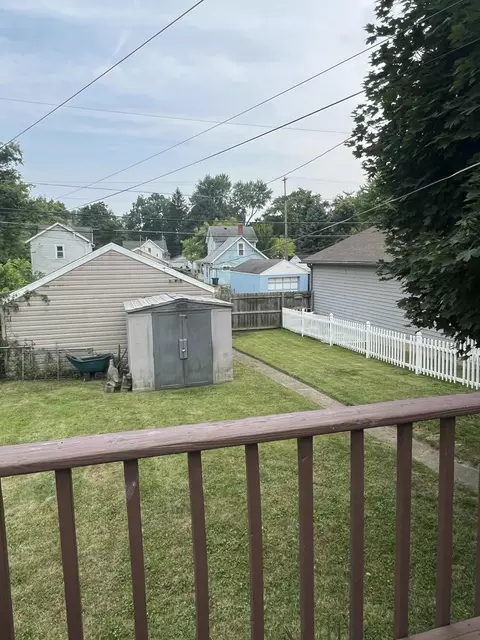 Exterior - 1243 W Mulberry St, Springfield, OH 45506 photo 4 of 4