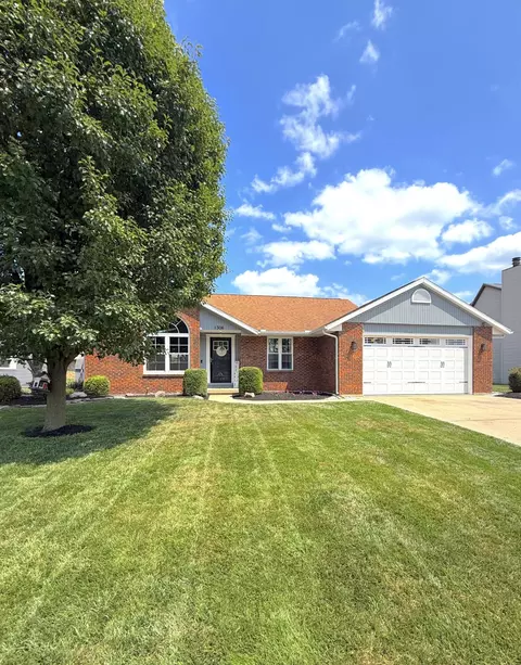 1306 Oakview Dr, Saint Marys, OH 45885