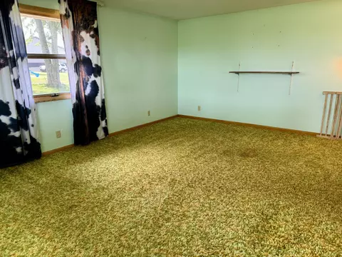 Living - 3966 Mud Pike Rd, Celina, OH 45822 photo 6 of 6