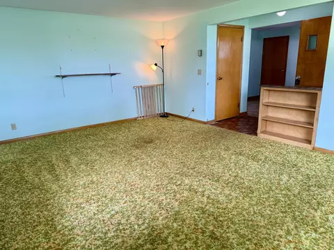 Living - 3966 Mud Pike Rd, Celina, OH 45822 photo 5 of 6