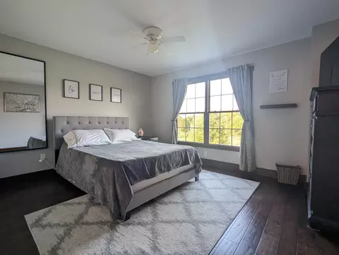 Bedroom - 3223 Windy Ridge Dr, Springfield, OH 45502 photo 4 of 4
