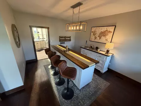 Dining - 3223 Windy Ridge Dr, Springfield, OH 45502 photo 3 of 3
